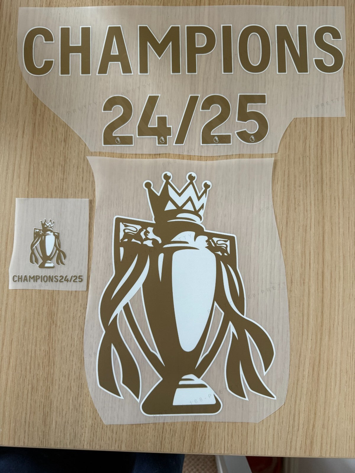 LIverpool Adults Champions 24-25 & Gold Trophy Insignia Patch Badge Iron-On