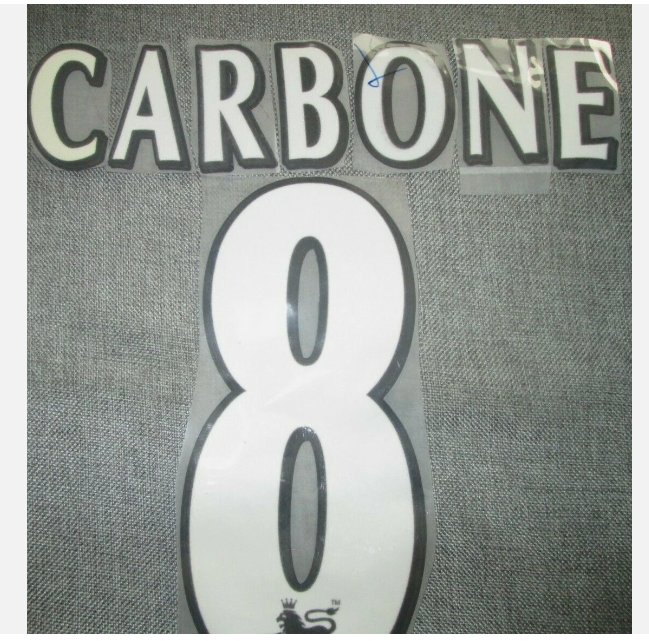 CARBONE #8 Sheffield Wednesday 1997-00 Player Size Premier League White Nameset