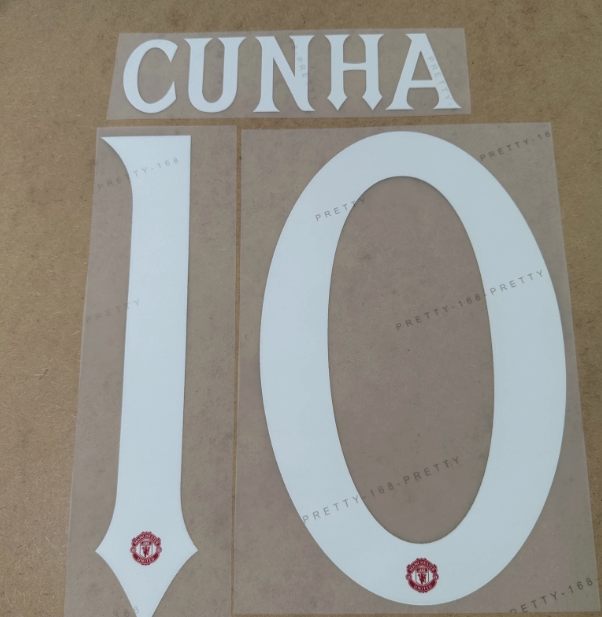 Cunha #10 2025-26 Player Size Cup White home Nameset Manchester United