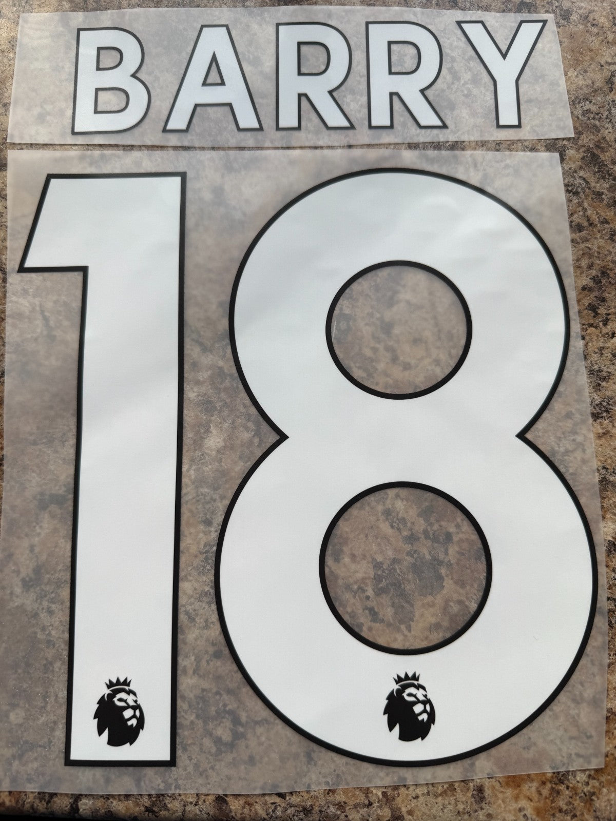 BARRY 18 2017/2023 MANCHESTER CITY WBA PLAYER SIZE Nameset