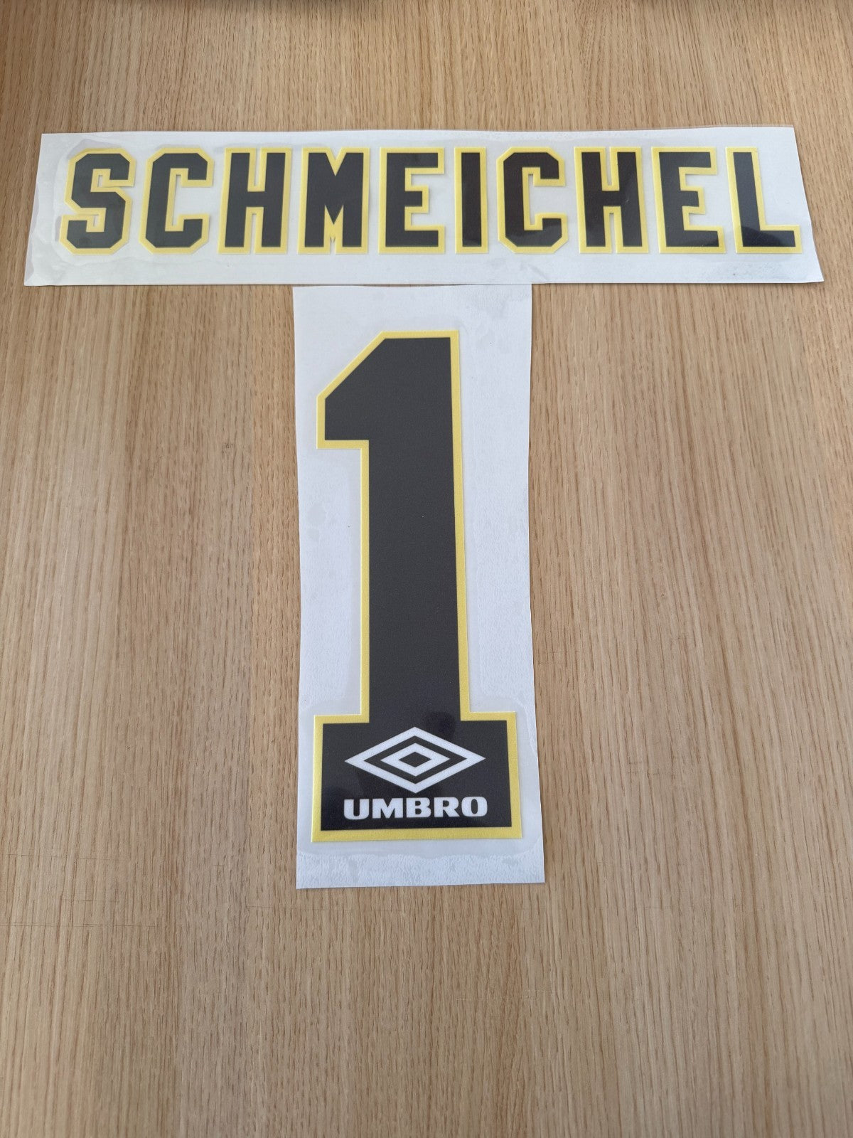 Schmeichel #1 1994-1996 Manchester United Felt Player Premier League Nameset