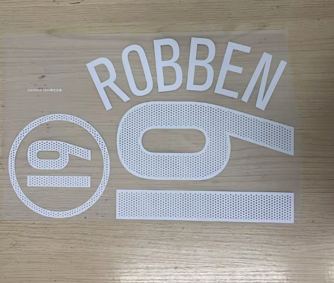 Robben #19 Holland Euro 2004 Home Player Size Nameset Football