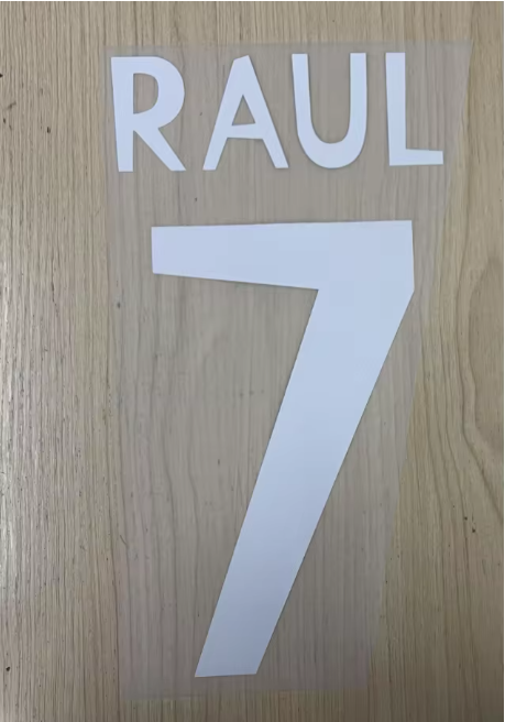 Raul #7 Real Madrid 1999-2000 Away Player Size Nameset UK Football