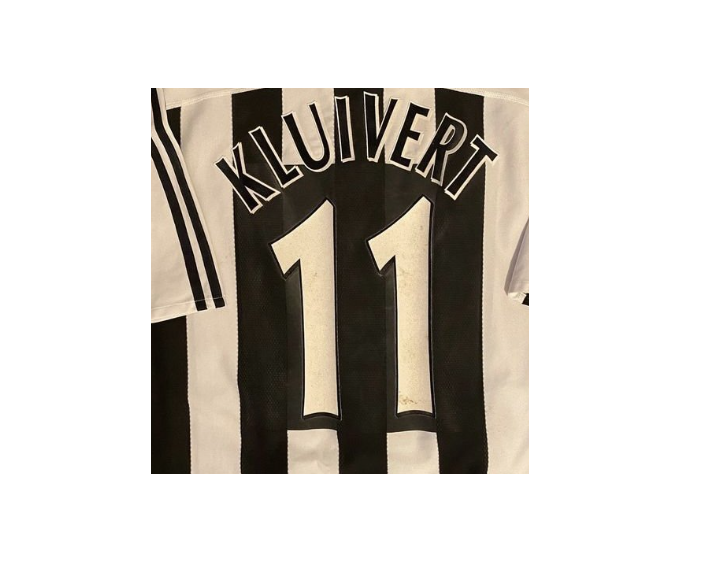 Kluivert #11 2001-05 Newcastle Player Size Champions League Black white Nameset