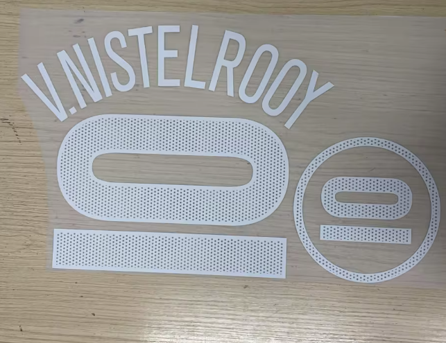 V.Nistelrooy #10 Holland Euro 2004 Home Player Size Nameset Football