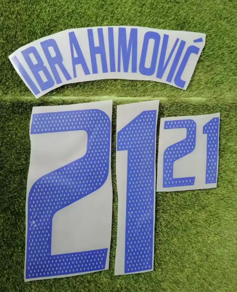 IBRAHIMOVIC 21 EURO 2004 SWEDEN PLAYER SIZE BLUE NAMESET
