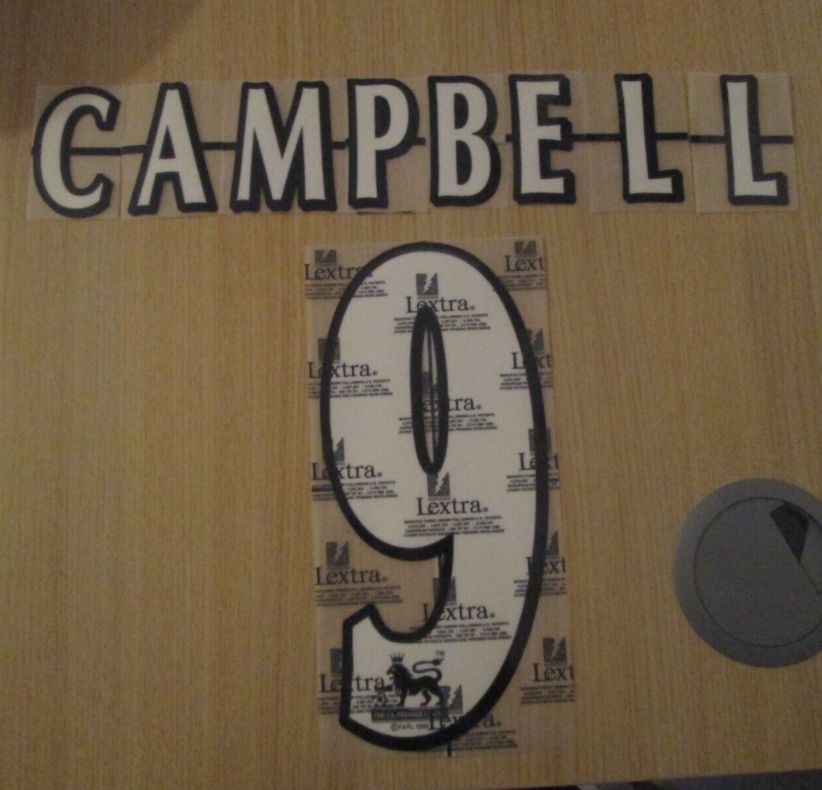 Campbell 9 1998-2005 EPL Player Size Premier League White Nameset Everton