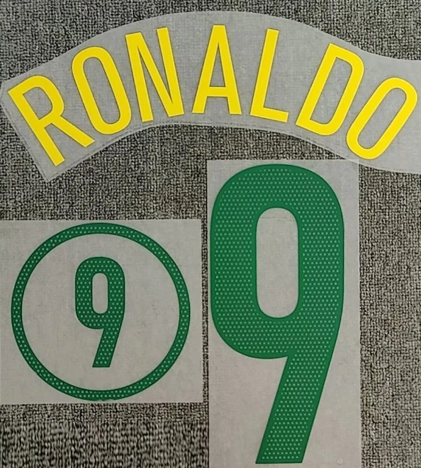 Ronaldo #9 2003-2005 Home Player Size Brazil PLASTIC Nameset UK STOCK