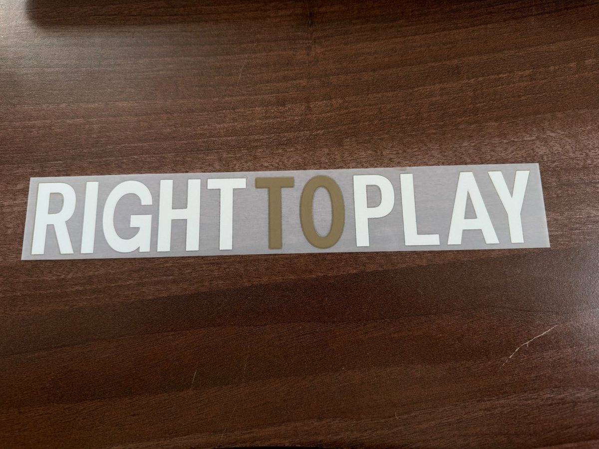 Chelsea Sponsor Patch Right to Play 2011-2013 PLASTIC Repro rear Football Shirt