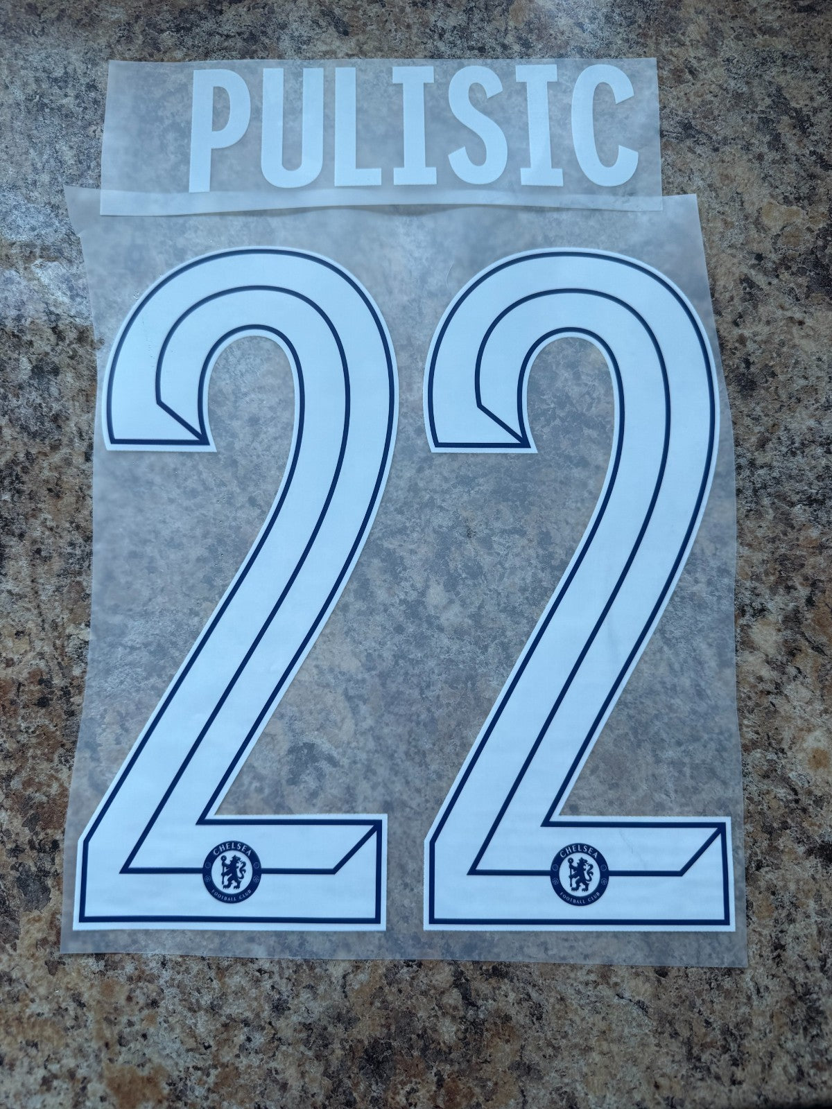 PULISIC 22 CHELSEA 2018-2020 HOME PLAYER SIZE WHITE NAMESET