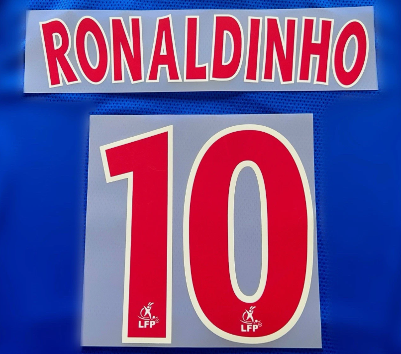 Ronaldinho 10 PSG Paris Saint Germain Home nameset player size football shirt