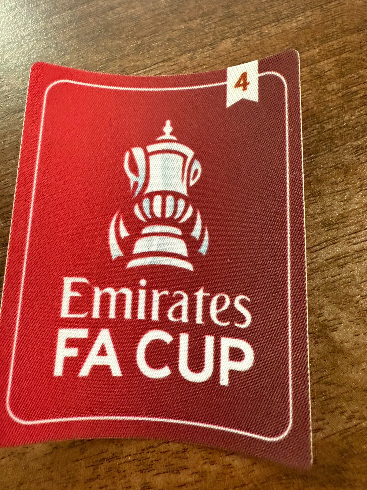 4 x Winners Fly Emirates Fa Cup patch player badge 2020-2021