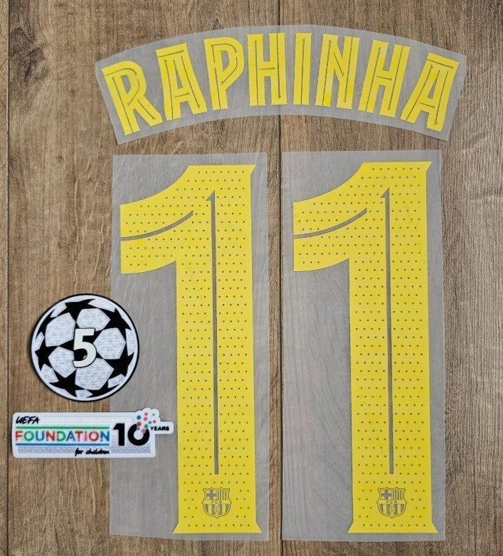 Raphinha #11 2025-2026 Home Barcelona Player Size Yellow Nameset Badge set