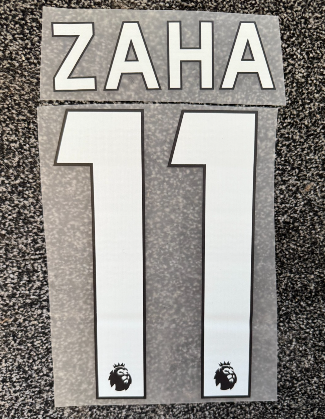 CRYSTAL PALACE 2017/2023 Zaha 11 WHITE PLAYER SIZE Nameset
