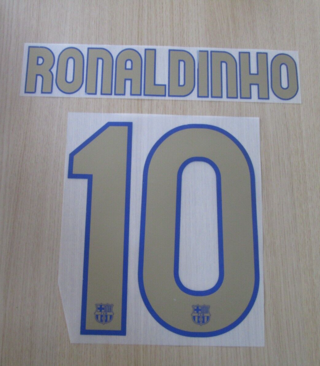 Ronaldinho #10 2006-2007 Barcelona Player Size Gold Nameset UK stock