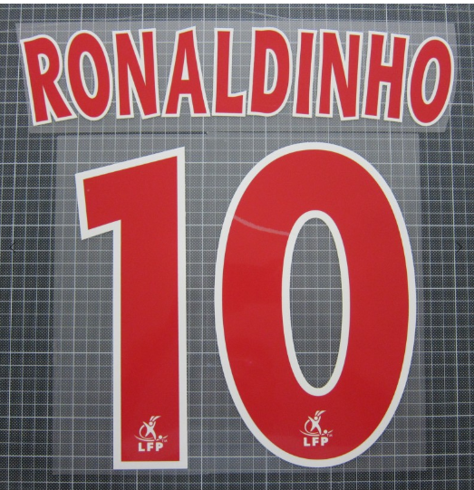 Ronaldinho 10 PSG Paris Saint Germain Home 2002-2003 nameset player size