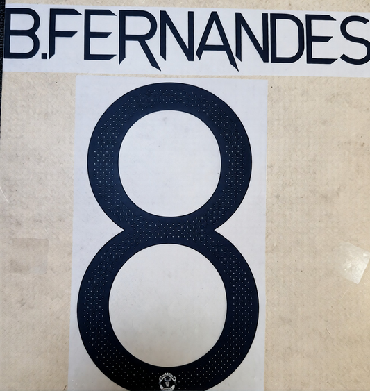 B.Fernandes #8 2021-23 Player Size  Cup Black Away Nameset Manchester United