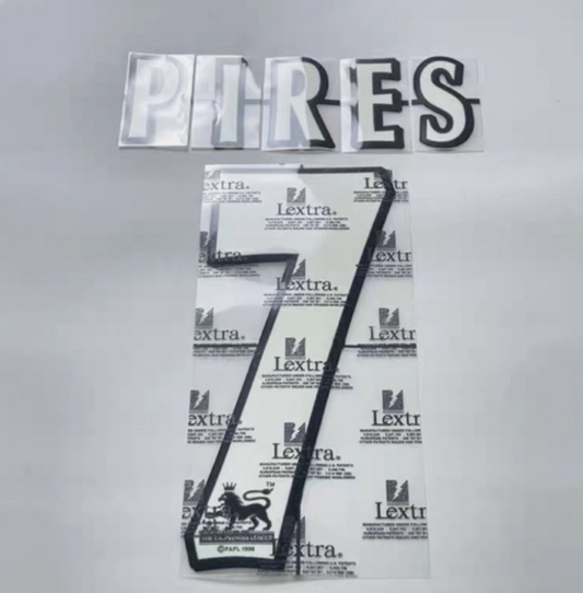 Pires 7 Arsenal 1997-2007 EPL NAME AND NUMBER SET, Home Away UK
