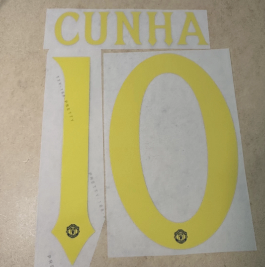 Cunha #10 2025-26 Player Size  Cup Yellow Away Nameset Manchester United